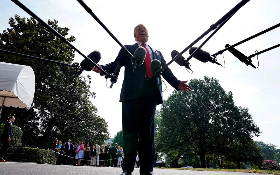 Βόμβες από Ν. Τραμπ: Αν καθαιρεθώ θα «καταρρεύσουν» οι αγορές